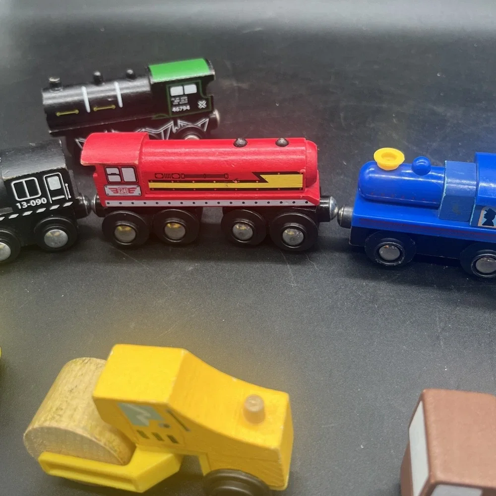 Mixed Wooden Train Lot 8pc Imaginarium Maxim Toys R Us Steam Roller Taxi